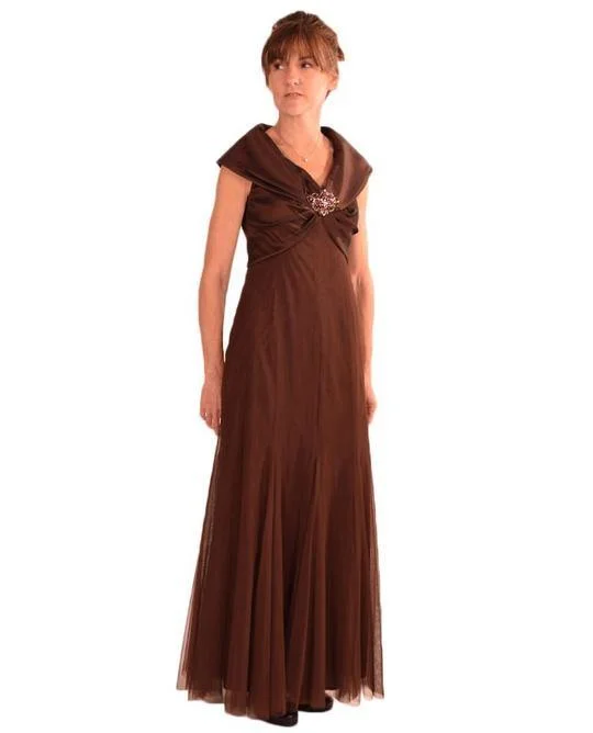 Emma Street Long Formal Mother of the Bride Dress