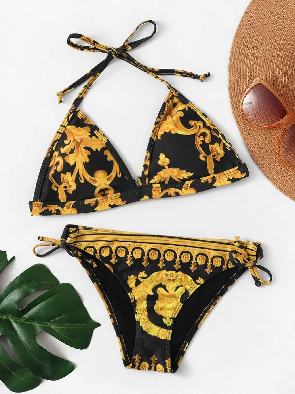 Random Graphic Print Top With Low Rise Bikini